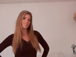 Curvy girl in jeans and tight top chats to camera