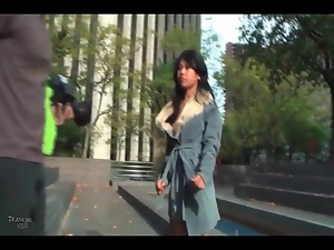 Public video is all about flashing her ass