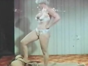 vintage enormous tits and catfight