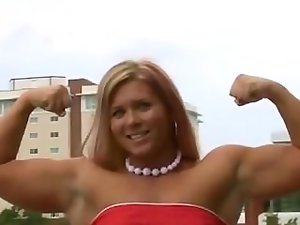 Lovely lady huge biceps