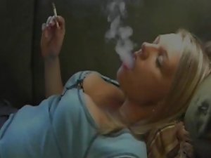 Jessica Smoking HOT!