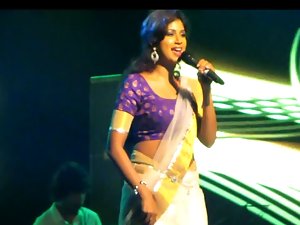 Luscious Singer Shreya Ghoshal cum shot