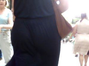 attractive butt in see thru dress 2