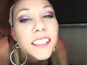 Exciting beauty deep throats that prick and gets it in her sweet cunt